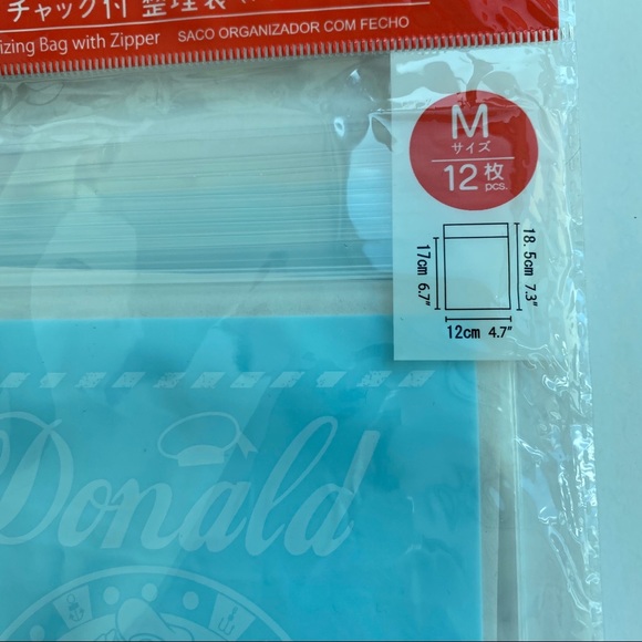 Disney Ziploc Bag and Sticker Set - Picture 4 of 12